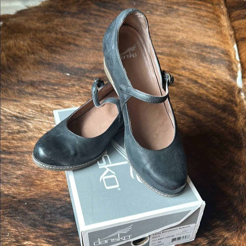 Dansko Black Lanie Burnished Nubuck Women's Shoes